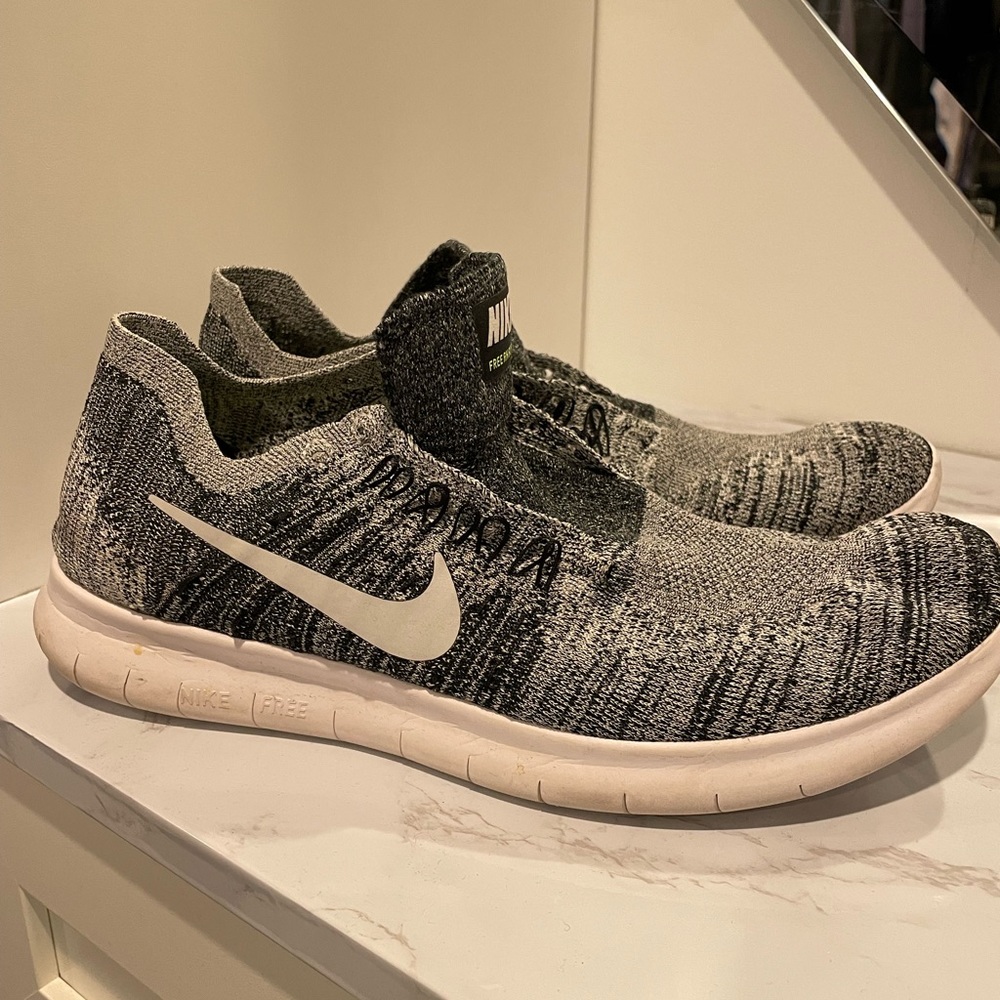 Nike Womens Free RN Flyknit NO LACES